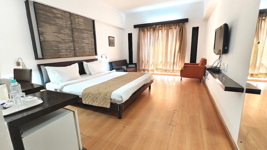 The Sky Imperial, Gandhinagar Imperial Deluxe