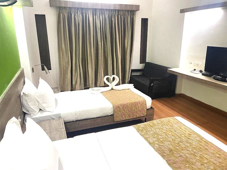 The Sky Imperial, Gandhinagar Imperial Deluxe 3