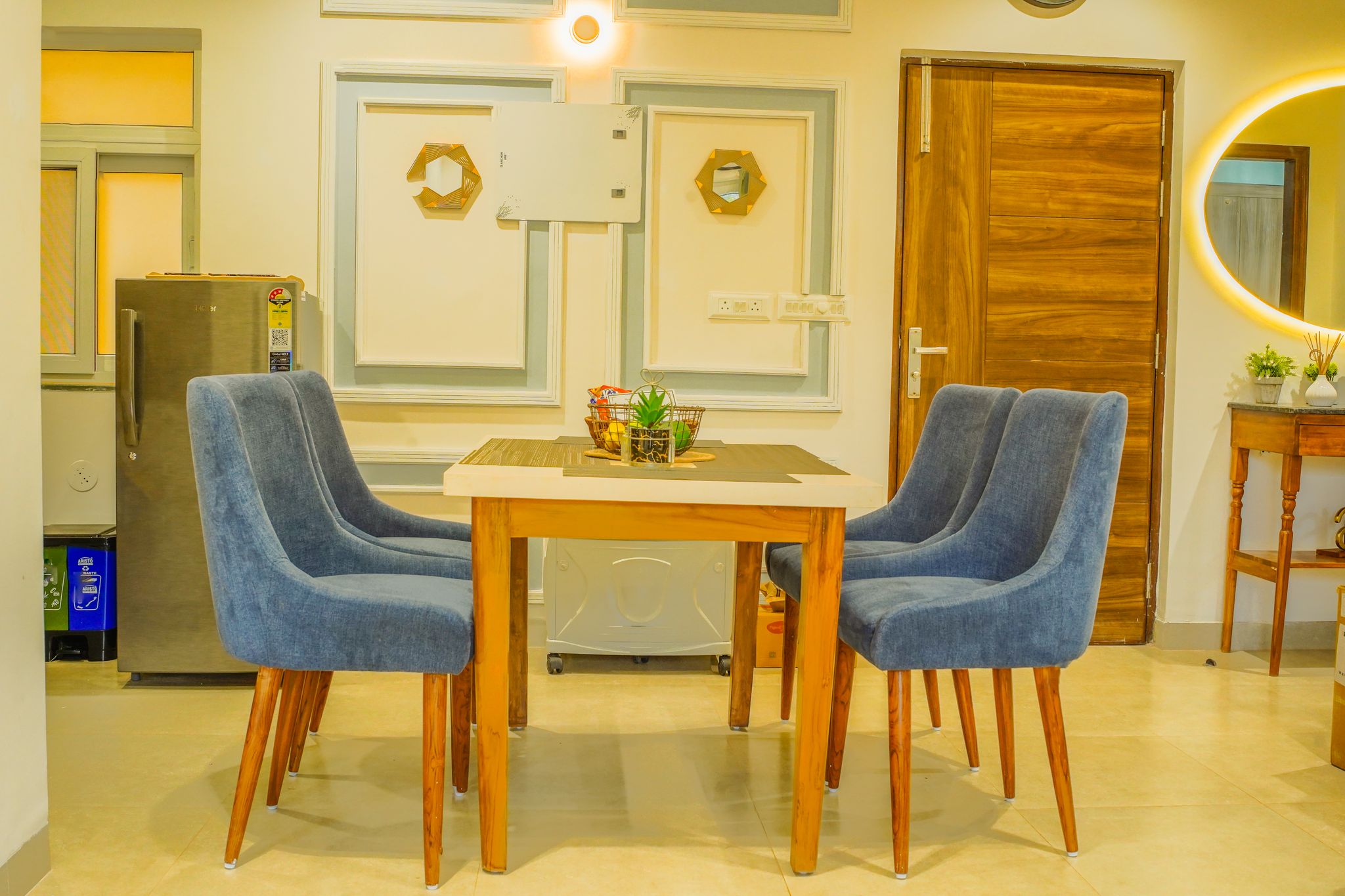 2 BHK With Balcony & Lift