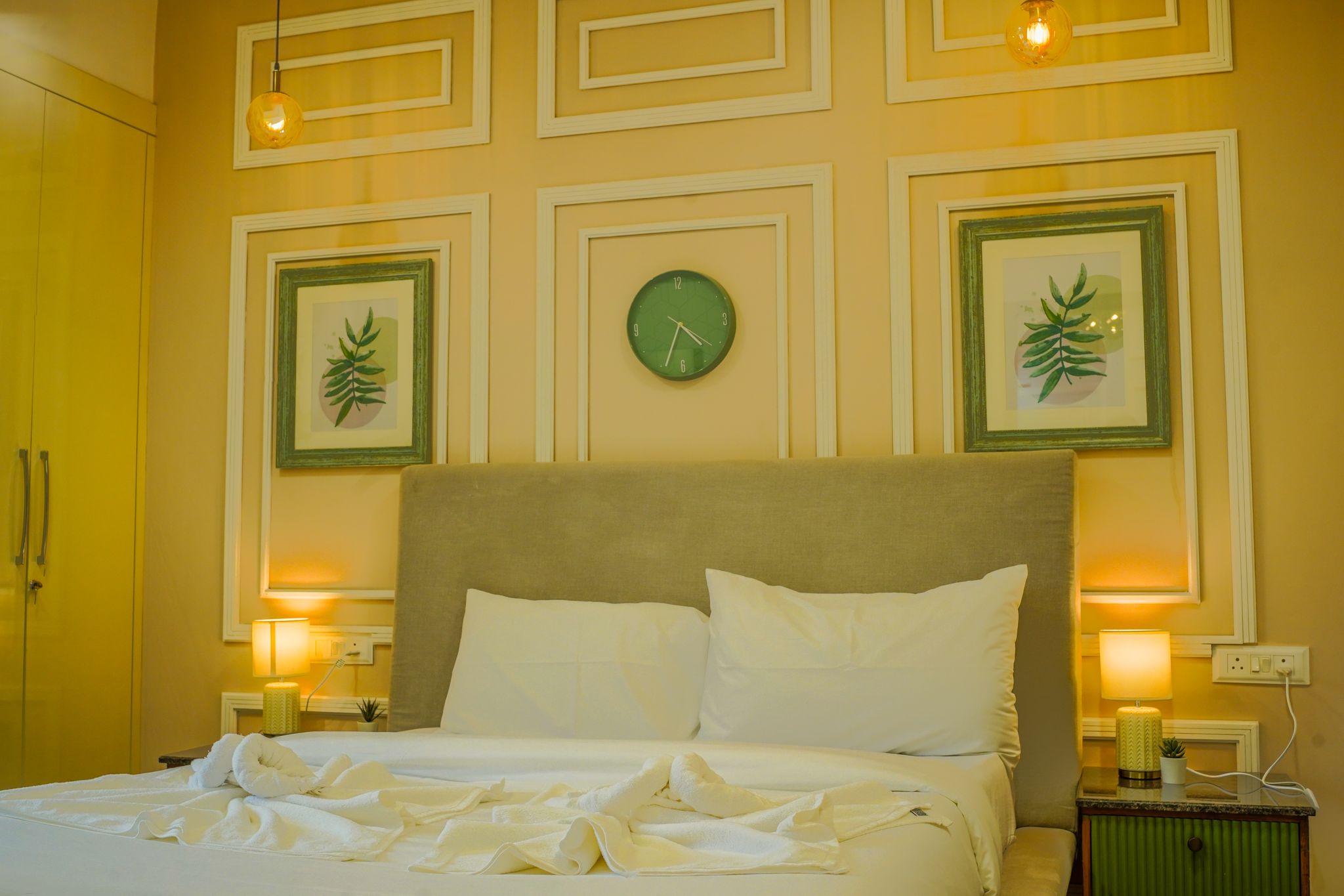 2 BHK With Balcony & Lift