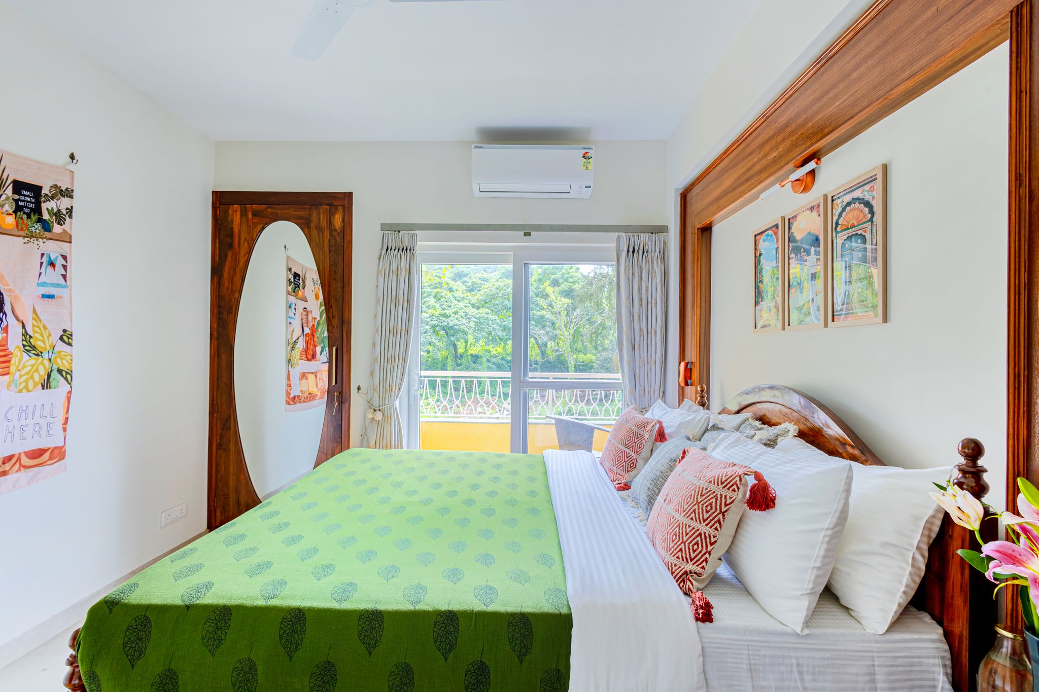 Alaya Stays 1 BHK with Balcony & Pool - Veera Marina 1 BHK With Balcony & Pool