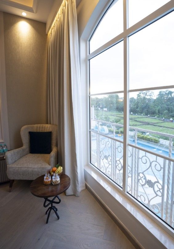 The Serene Room Pool View