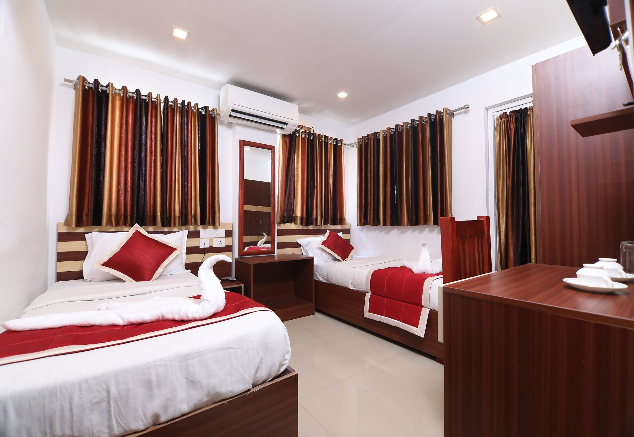 Puthens Capitol Inn Standard Room 4