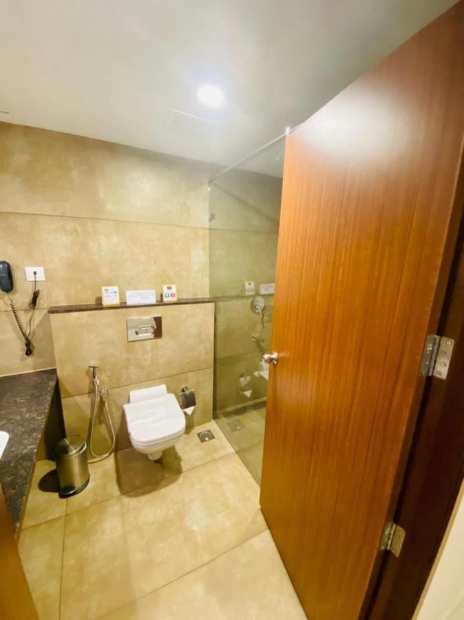 Deluxe Room AC
