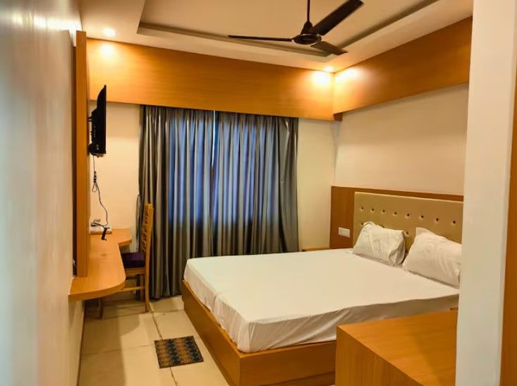 Shree Gajanan(Near Sea beach) Non AC Room 2