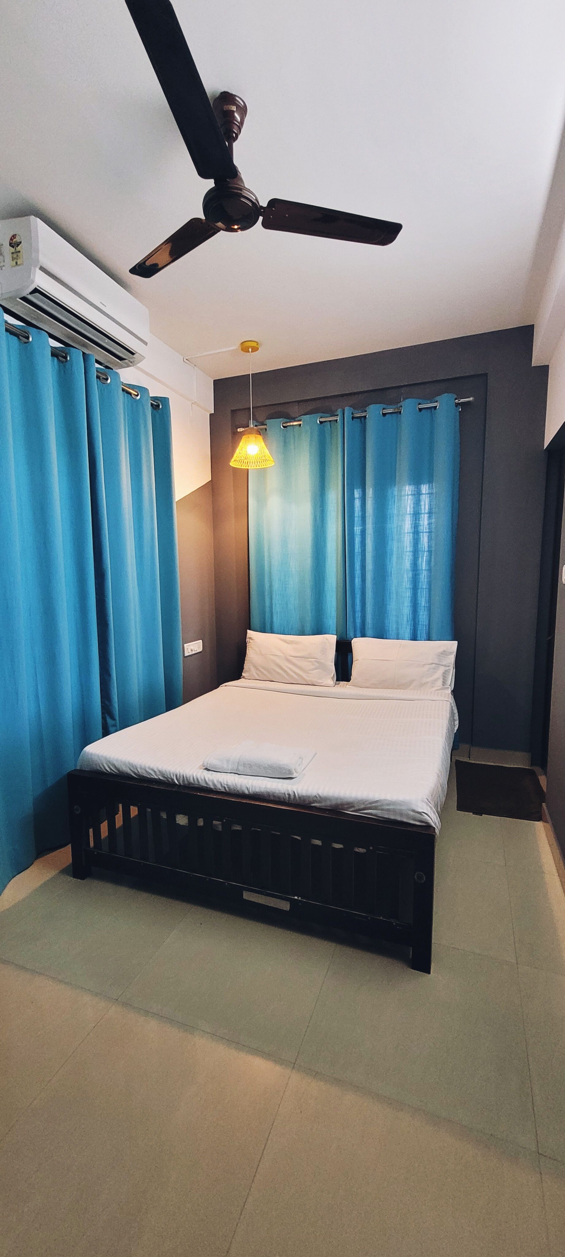 The Oaks Inn Edappally Deluxe Room In 2BHK Apartment 5