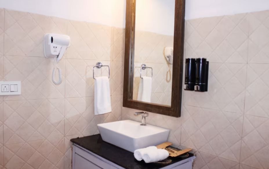 Royale Amata By the Beach Deluxe Cottage 3