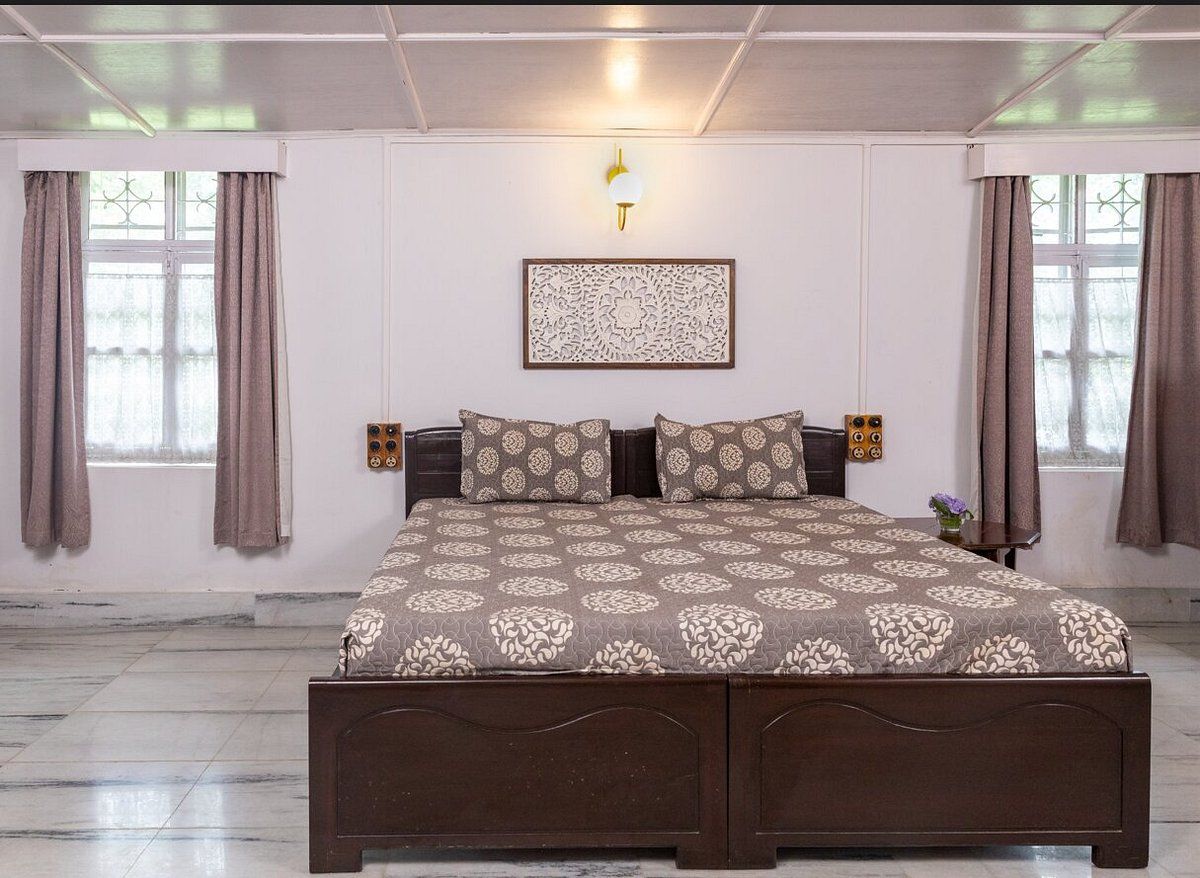 Baradighi The Bungalow Deluxe Heritage Suite Room ( Enjoy Hi-Tea with Cookies) 2