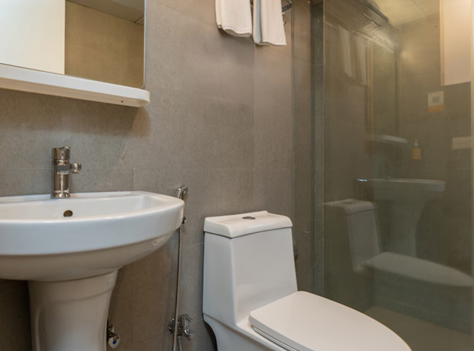 Bloom Hotel Balewadi Standard Twin Room 4