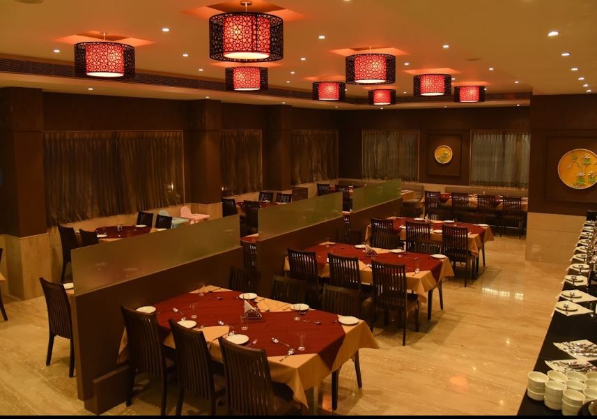 Food & Dining
