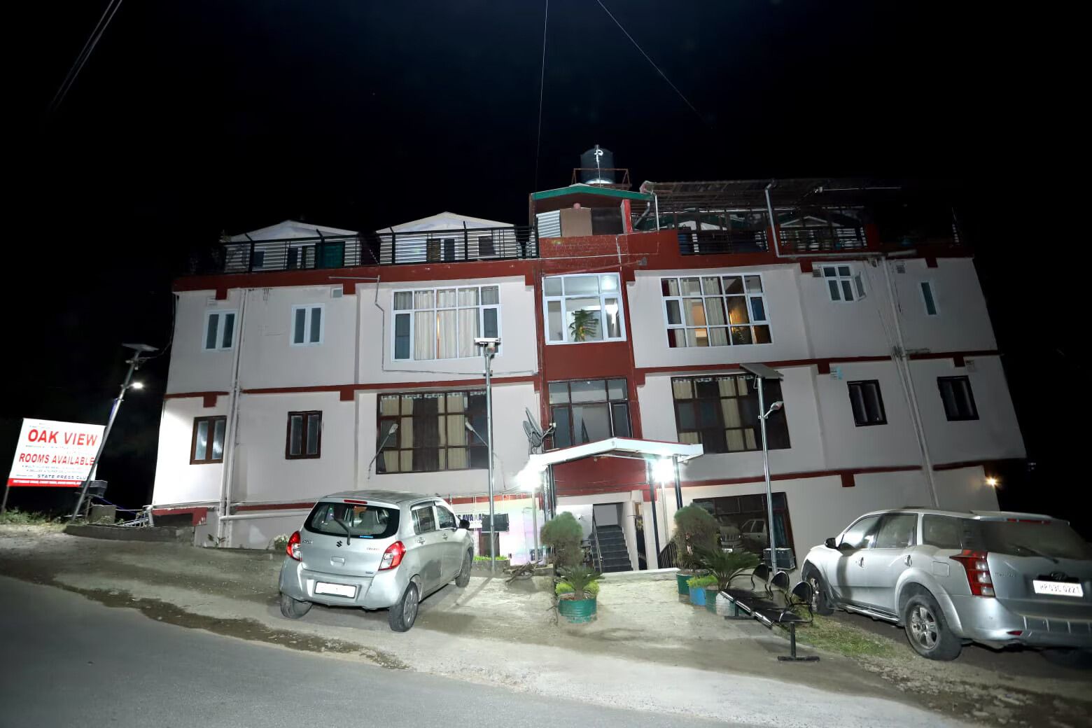 Hotel OAk View Shimla