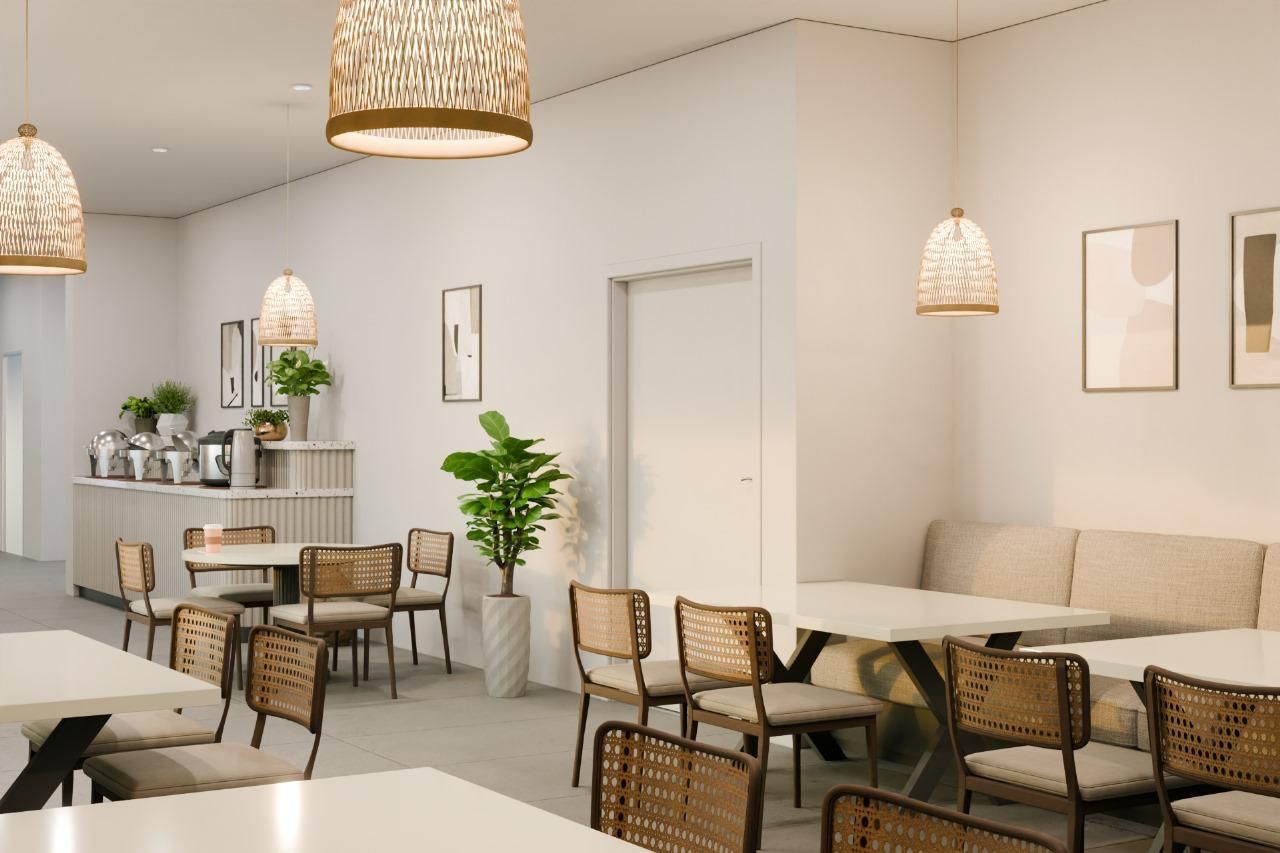 Food & Dining