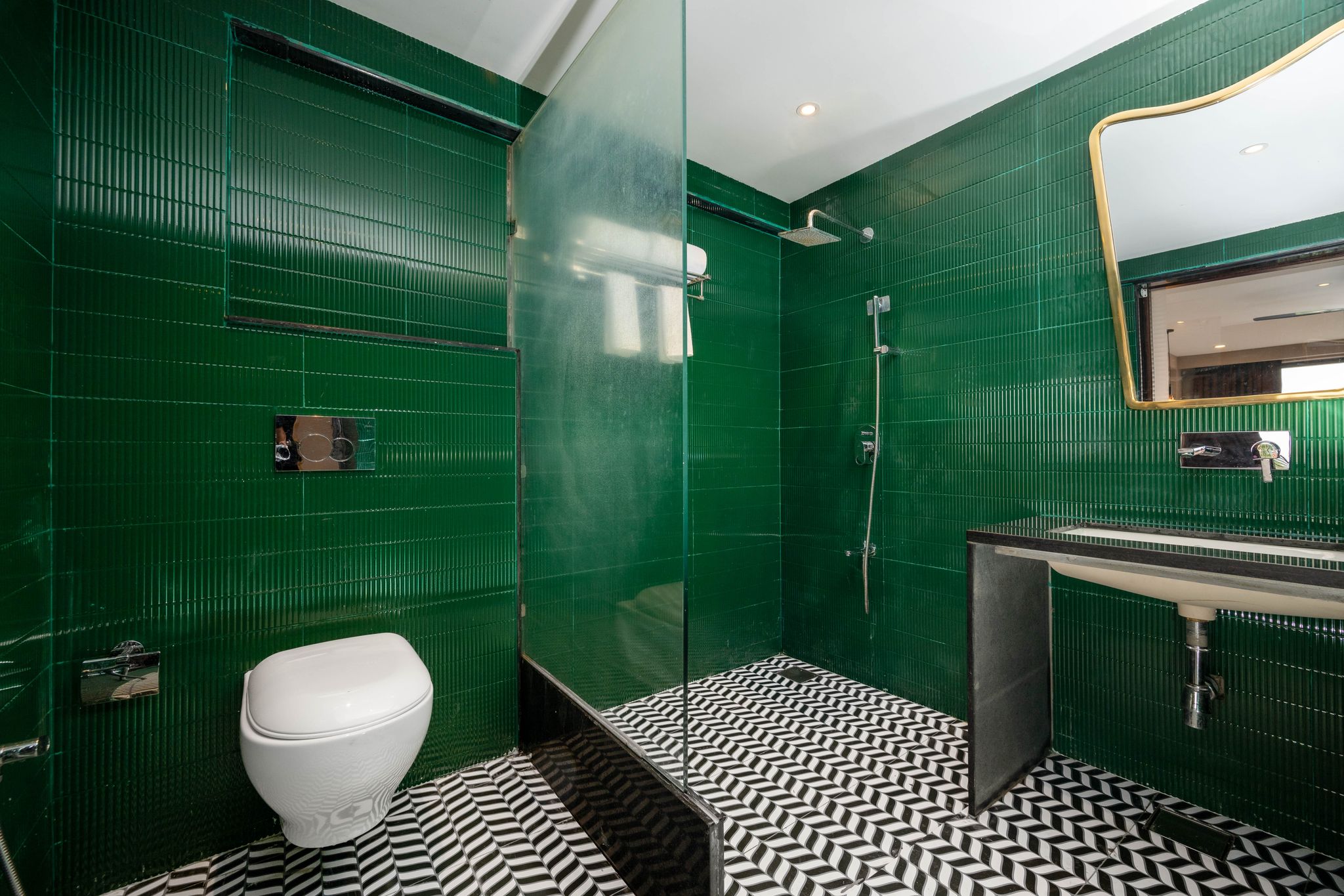 Club Room With Balcony