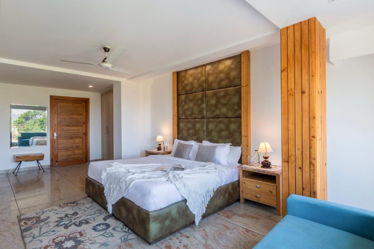 Alaya Stays 2 BHK with Garden & Hill View - Livelife Alaya Stays 2 BHK with Garden & Hill View 6