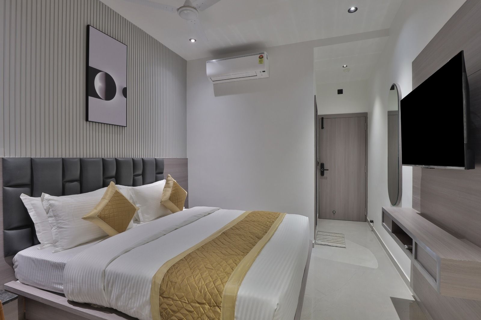 Hotel Legacy Deluxe 5