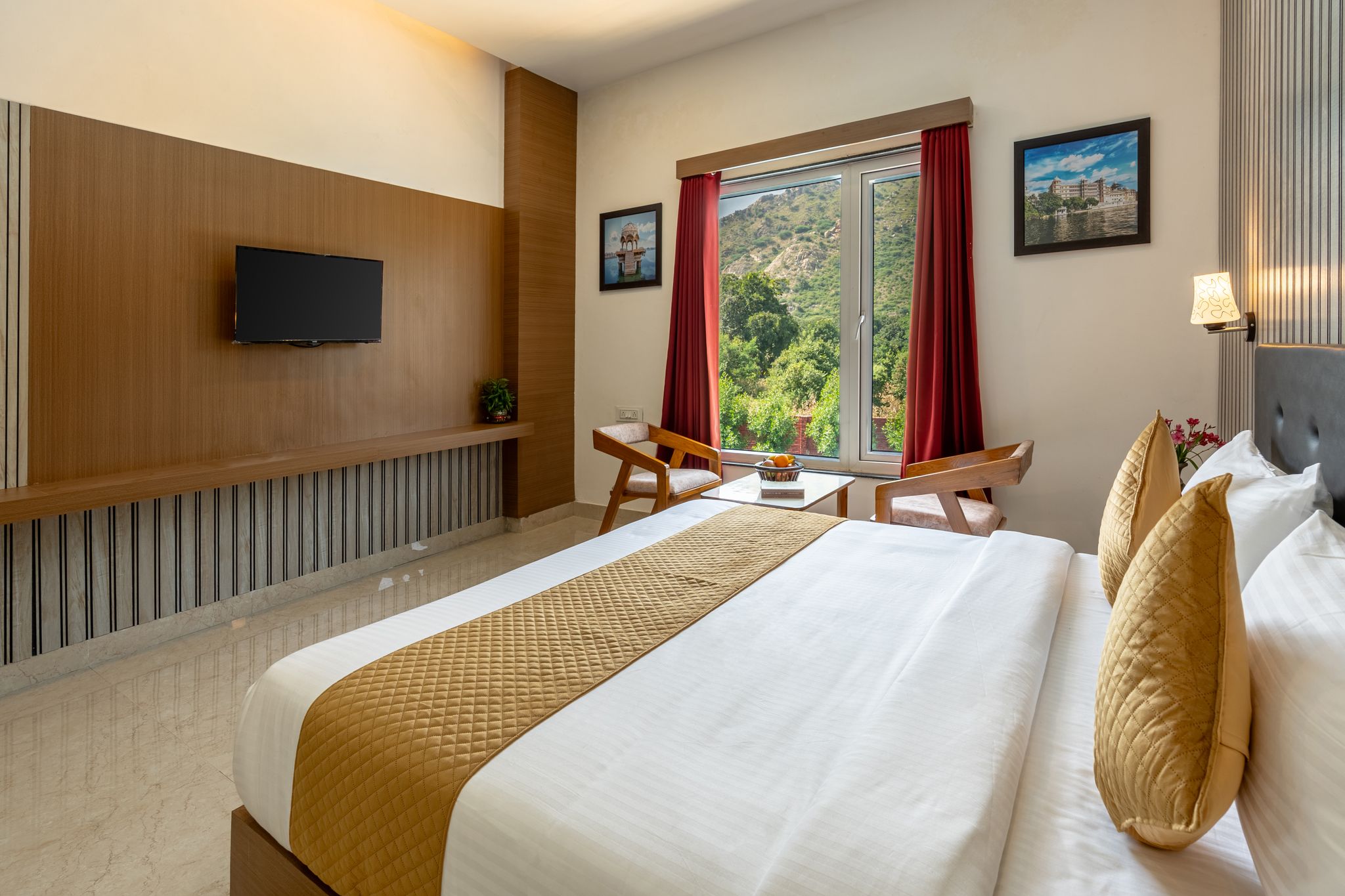 Super Delux Room with Pool Mountain and Garden view