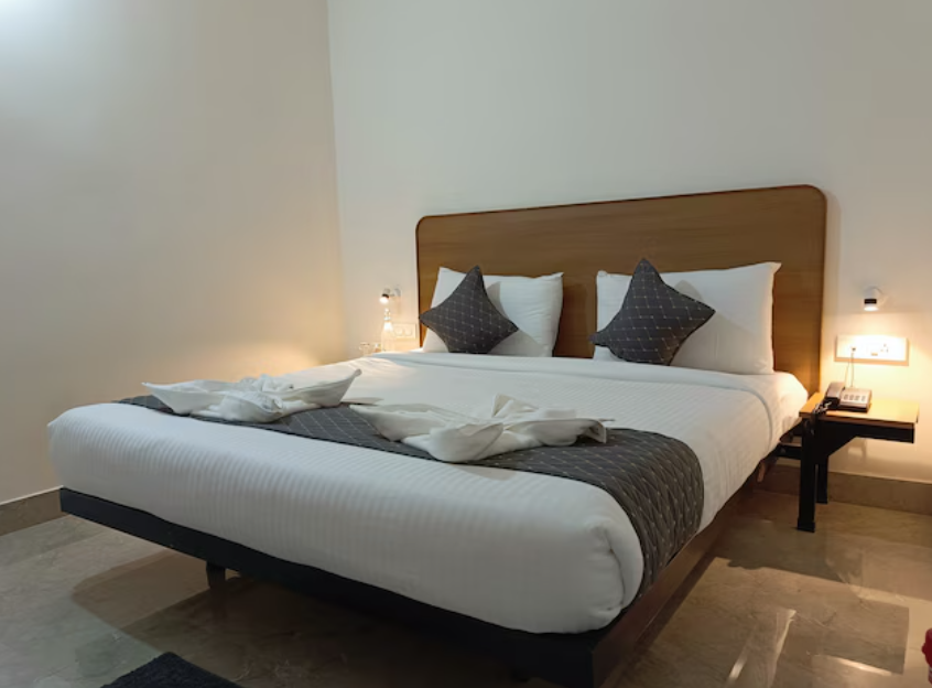 SM Residency Deluxe Room 3