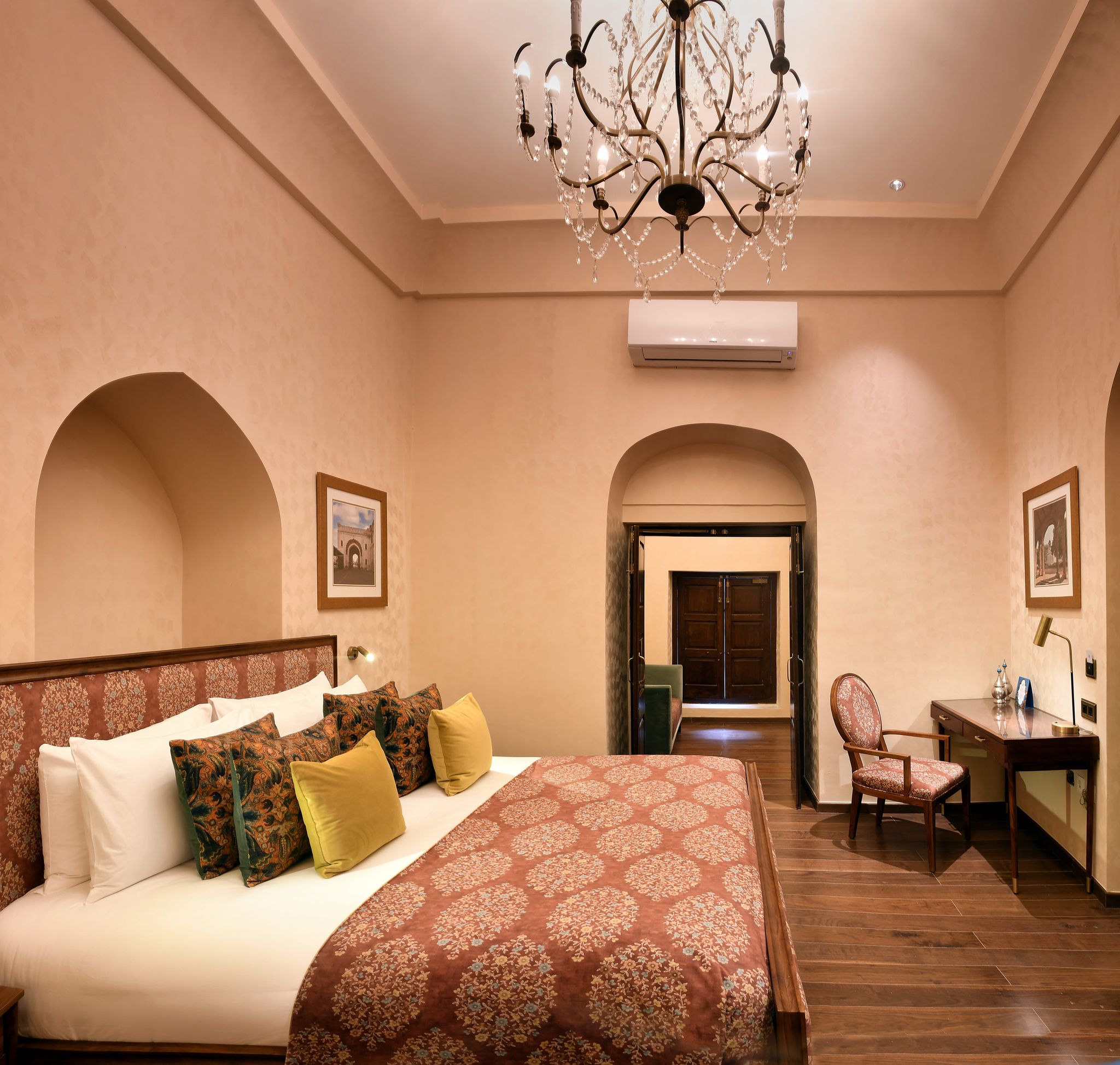 RAN BAAS The Palace Junior Suite 5