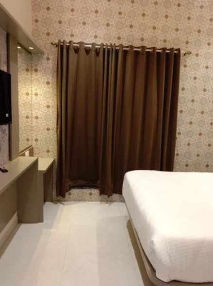 JP Garden & Lawn Deluxe Double Room 3