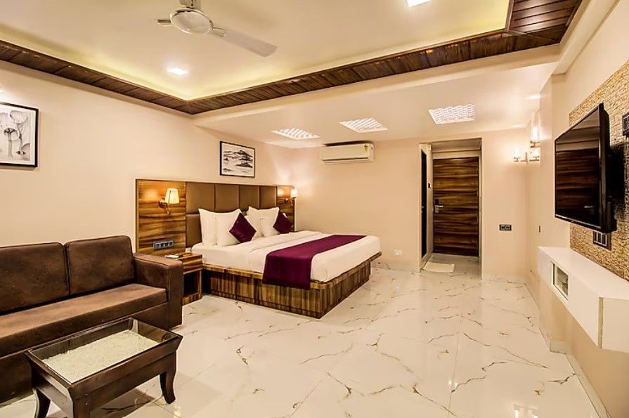 Valley View Deluxe Room with Balcony