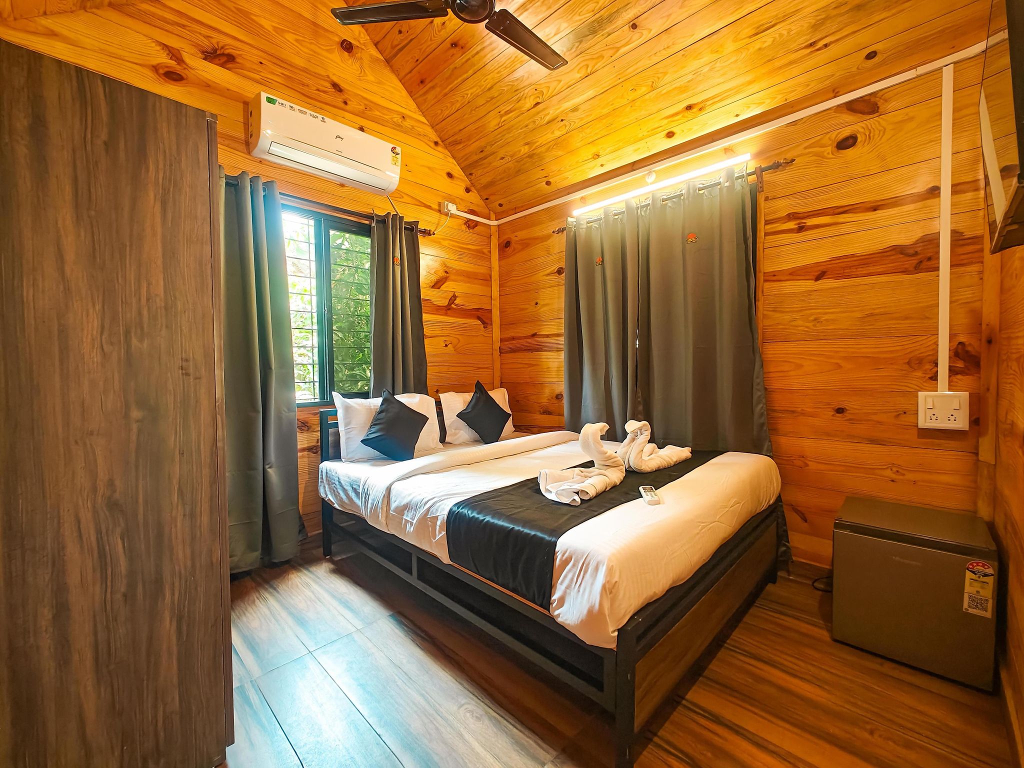 The Lazy Cabanas Cabana