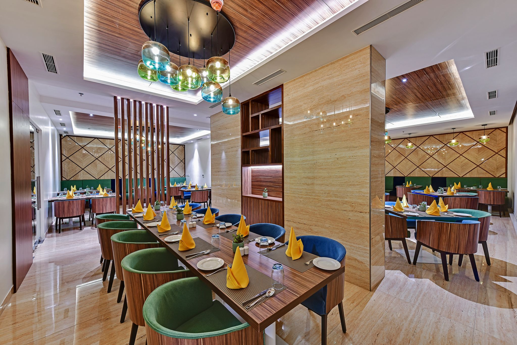 Food & Dining