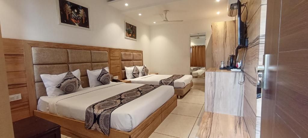 Hotel Exotic Family Suite room 5