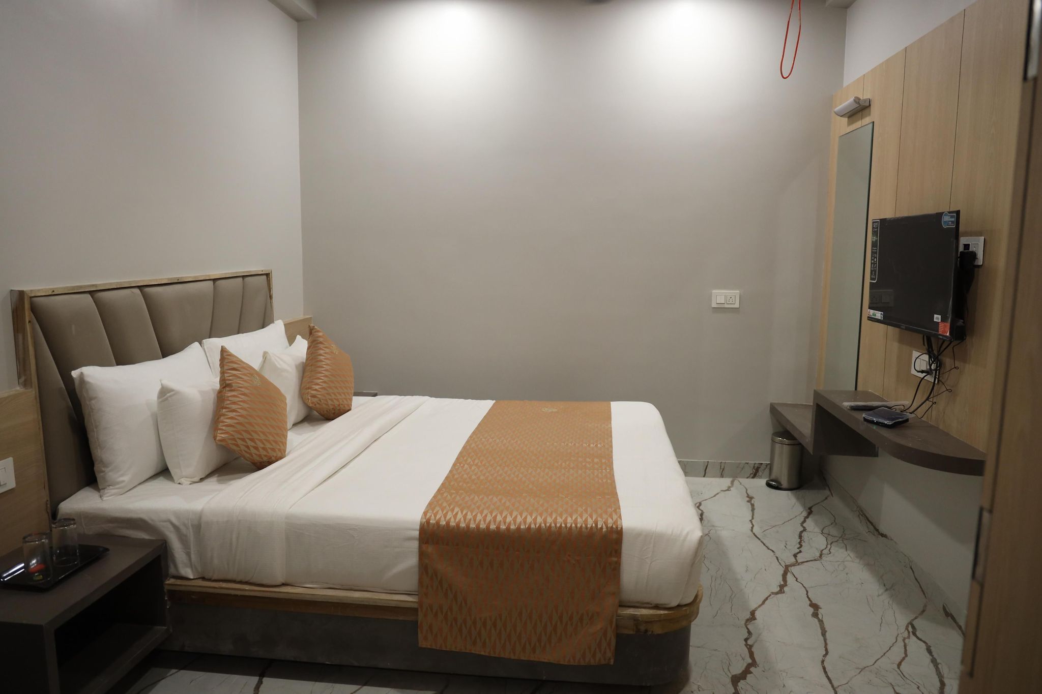 Hotel Haridarshan Dwarka Deluxe Room