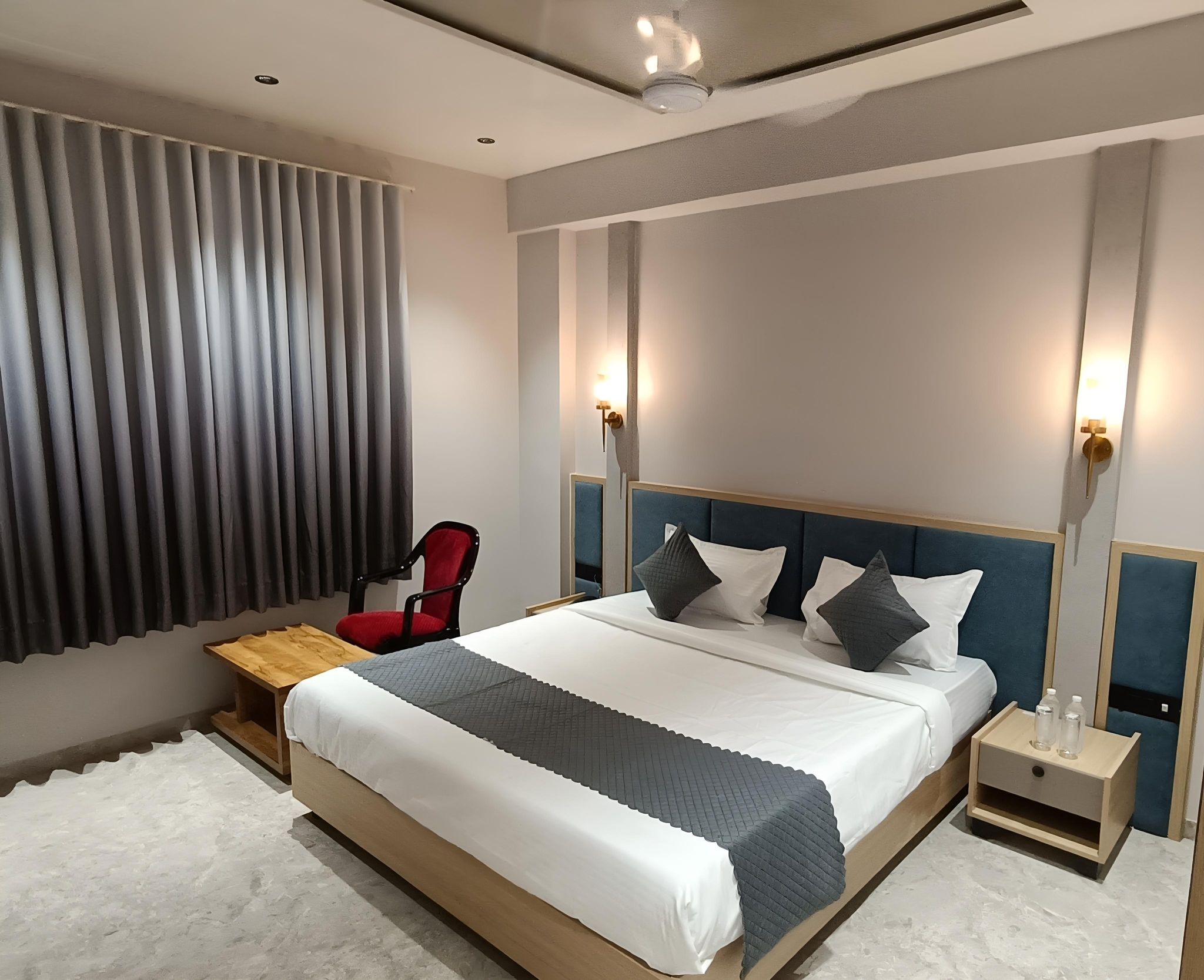 Hotel Nand Palace Dwarka Deluxe Room