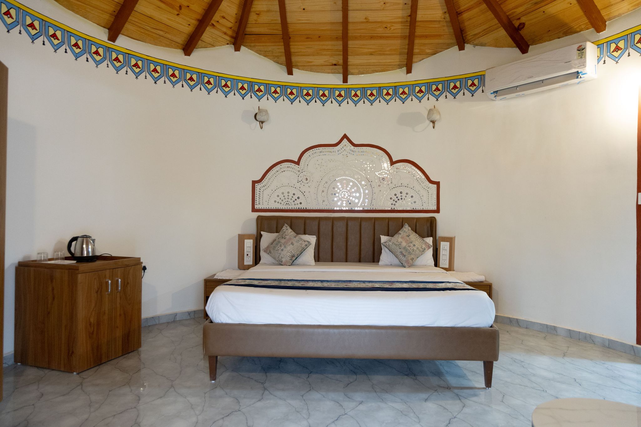 Kutchi Bhunga