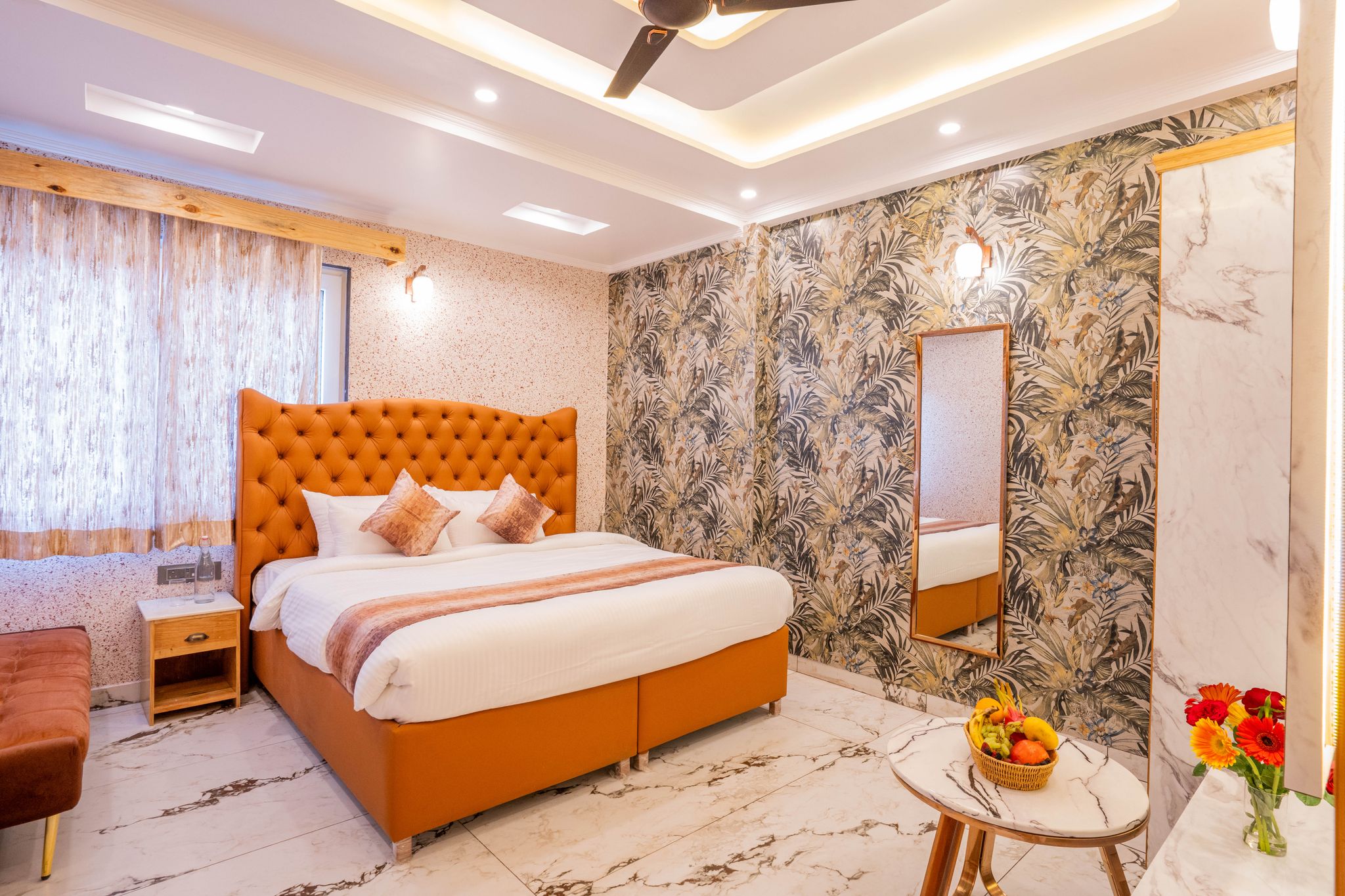 Golden Oak by The Lake Hill Simple Bliss Room (With AC) 7