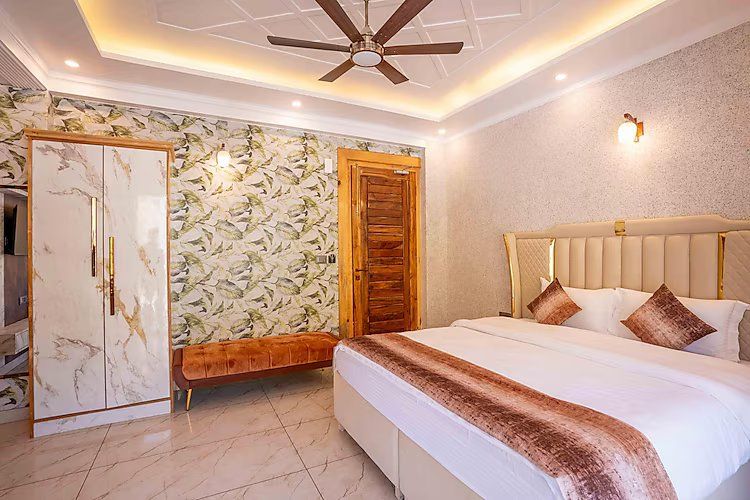 Bliss Room Lake facing with Balcony