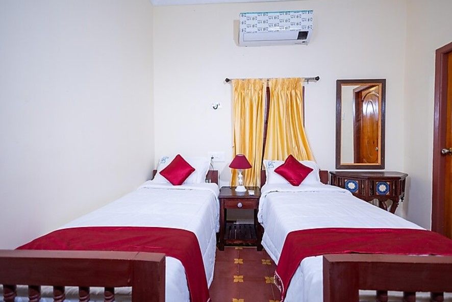 BANGALA COMFORT ( TWIN BED )