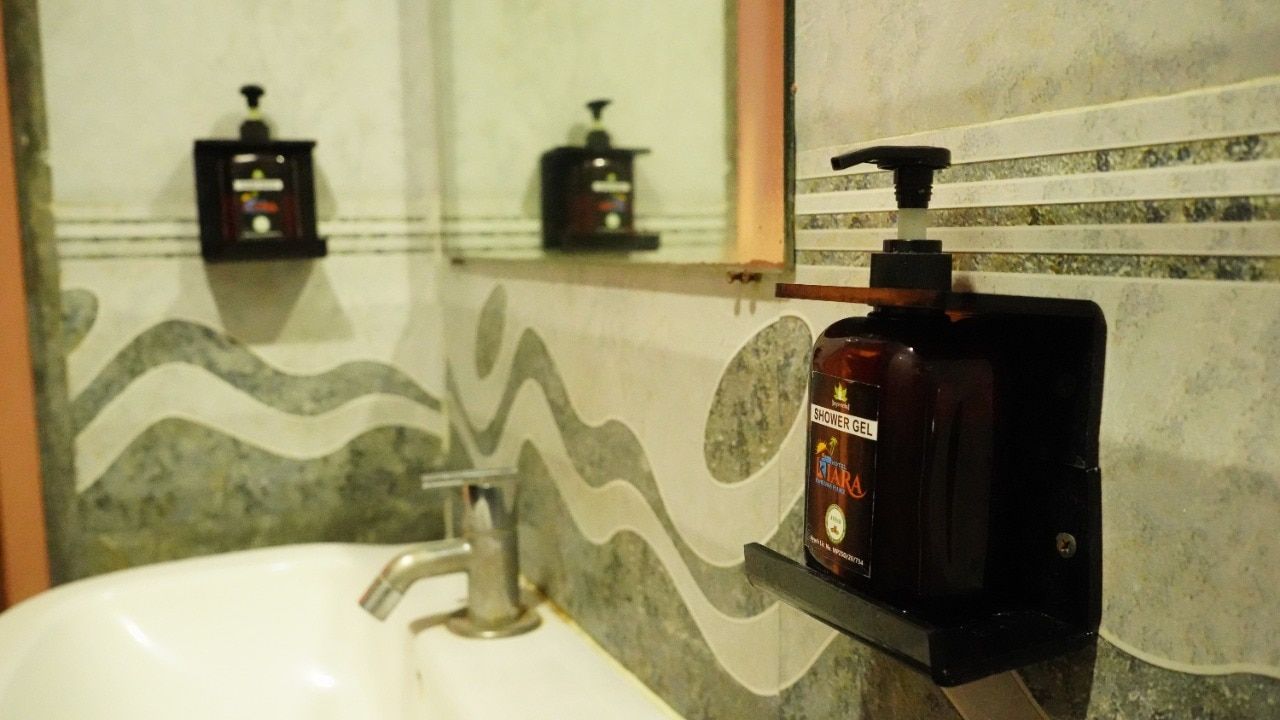 Standard Double Bed AC Room-inactive 