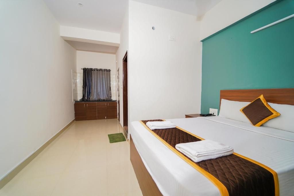 AYANI INN Deluxe Non AC 2