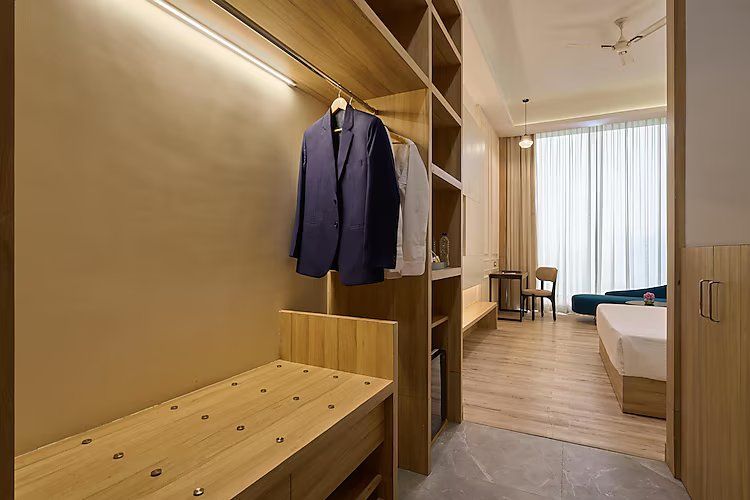 Clarks Inn Etawah Standard Room 6