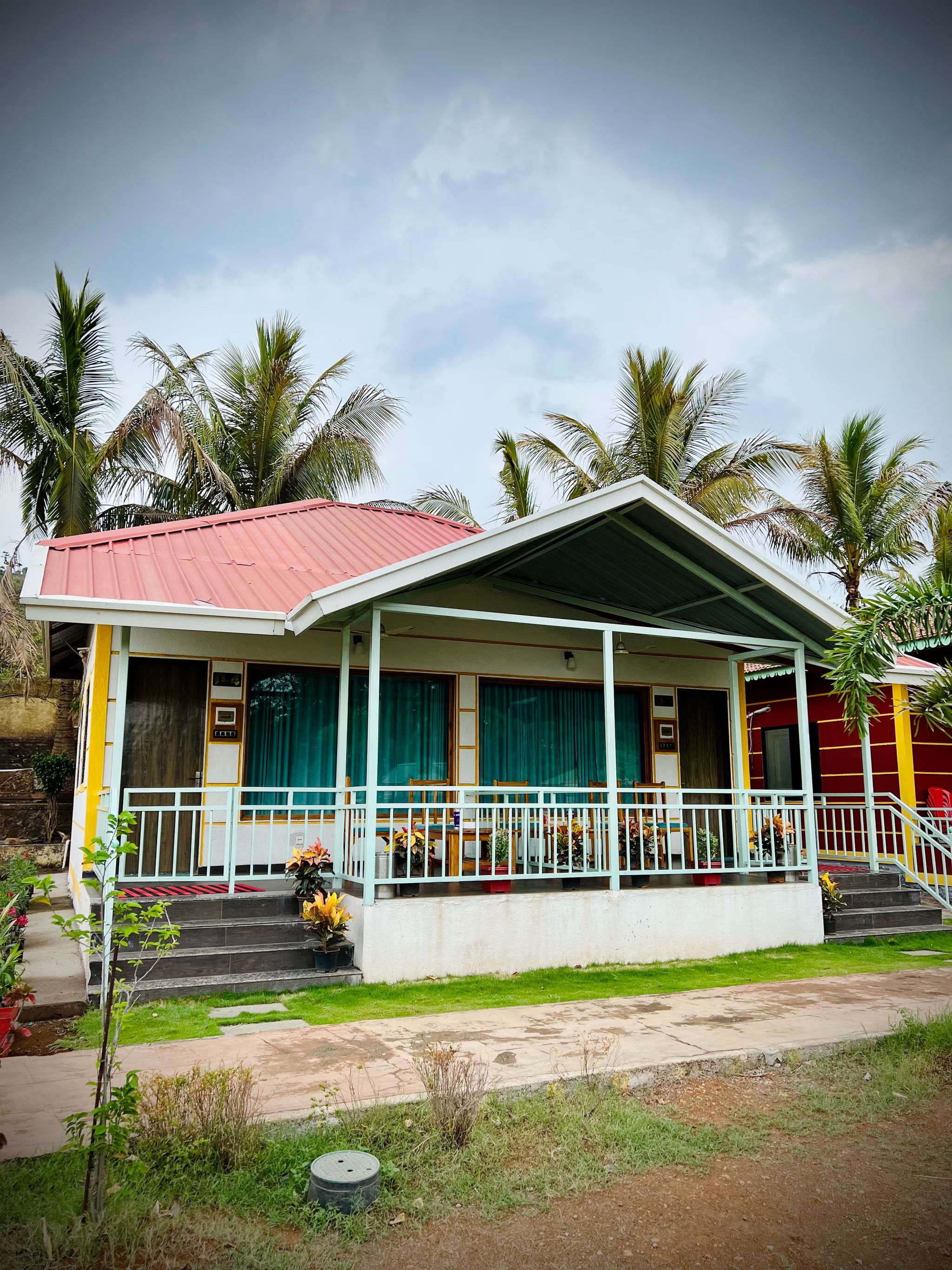  Seema's Resort