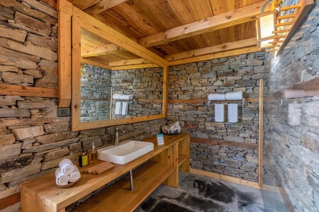 ELIVAAS 4 BHK with Garden & Sauna | Skylounge 4 BHK with Garden & Sauna 26