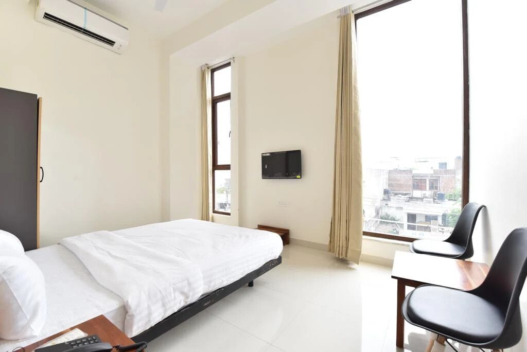 Gatsby Hotel Deluxe Room