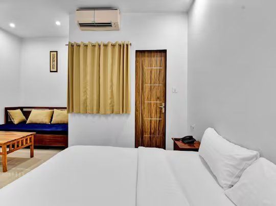 Gatsby Hotel Deluxe Room 5