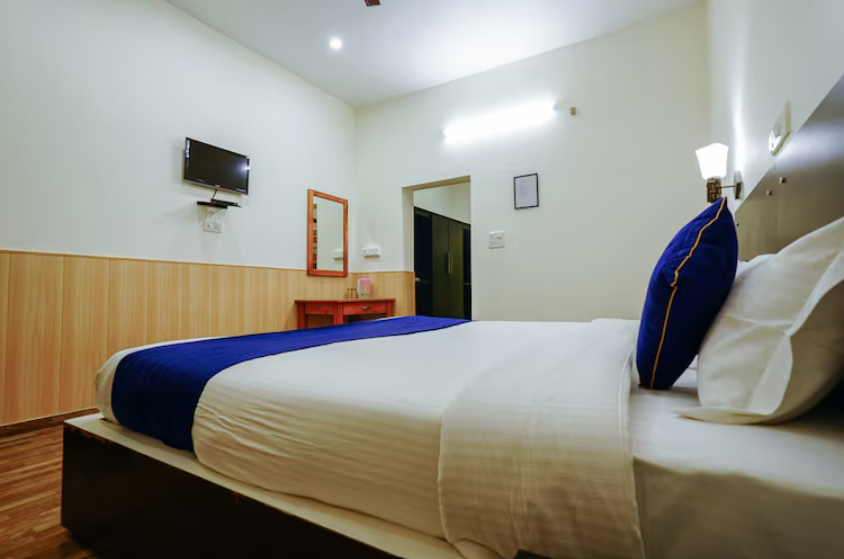 Hotel Sagarmatha Standard Room With Blacony and Valley View 2