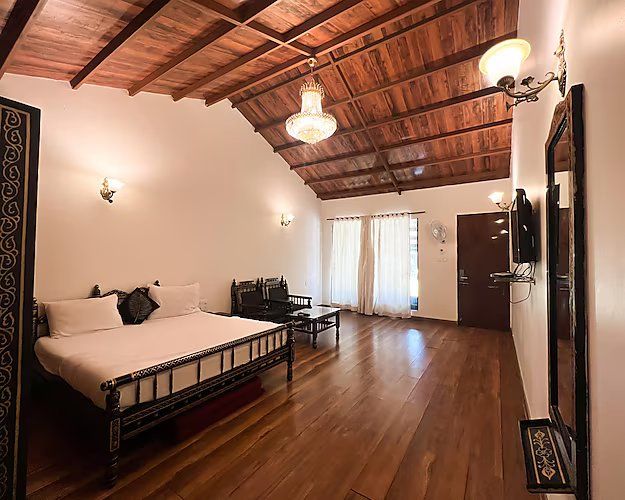 Grand Family Room