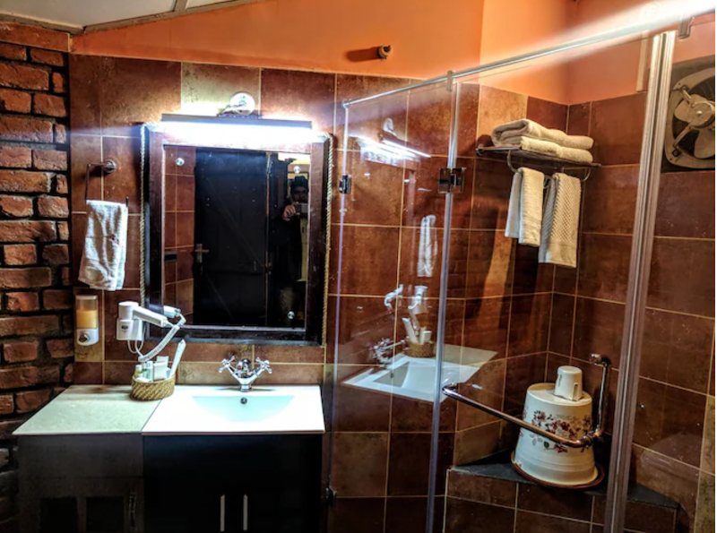 The Takling La pass Large deluxe twin bedroom