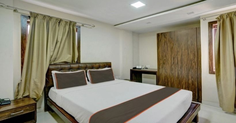 The Orange Park Deluxe Room 3