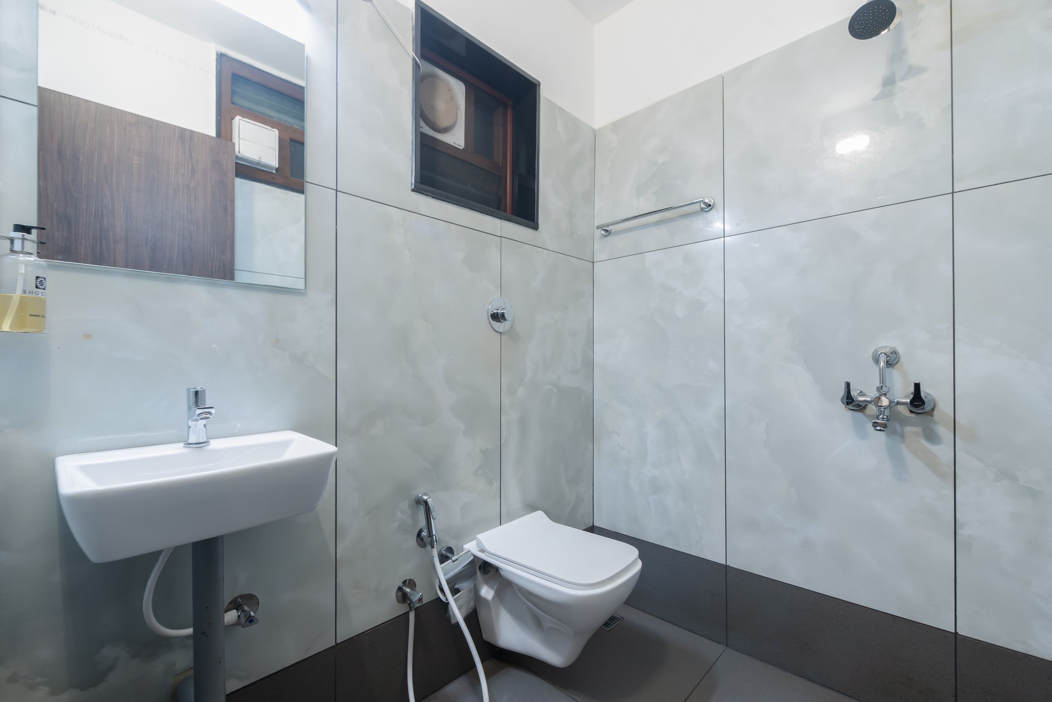 Shoolin Palace Studio Room 3