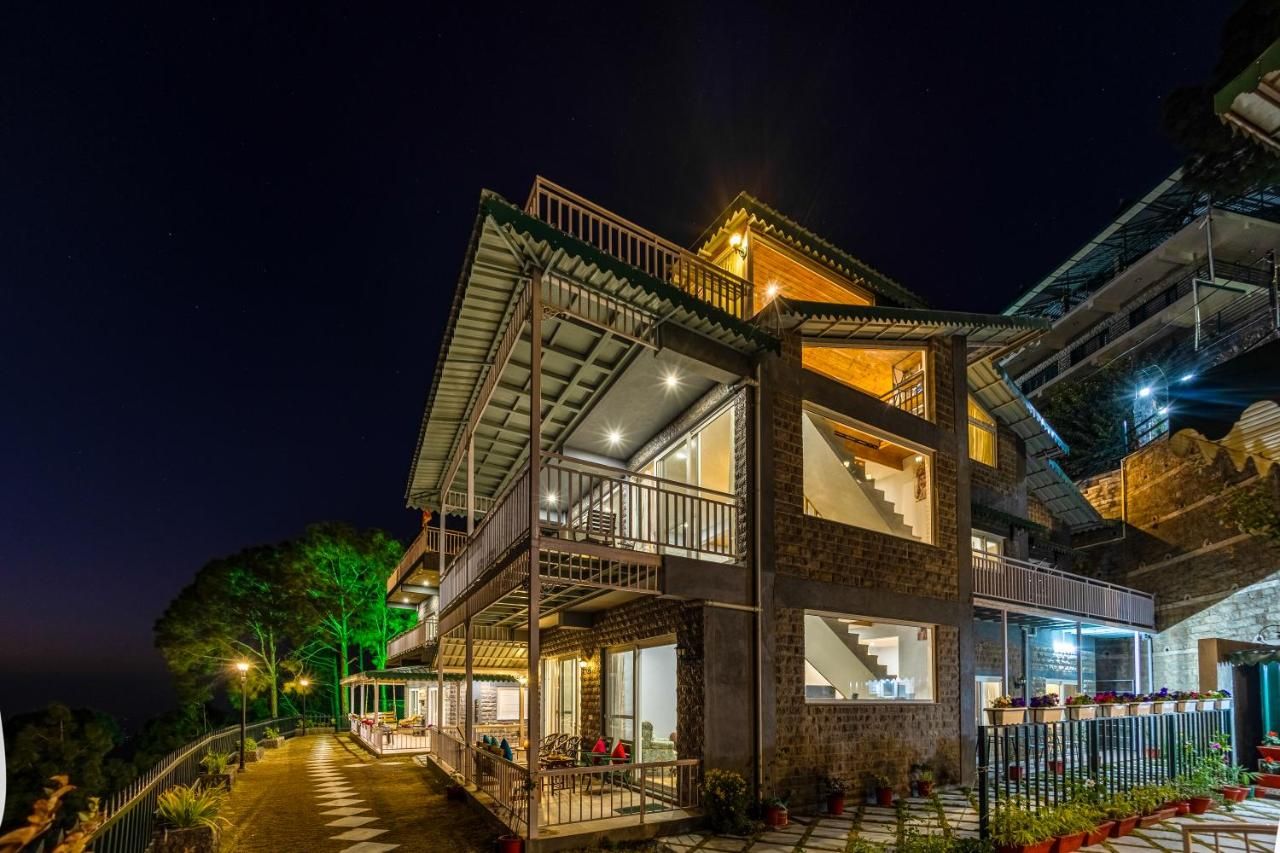Hotel Exterior
