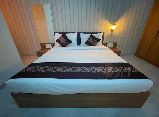 Hotel The Marion By Udupi Tadka Deluxe Room 3