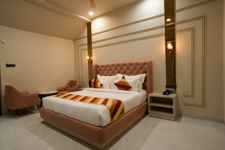 Cottage Room