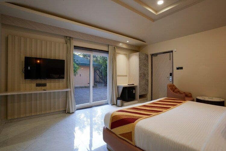 Cottage Room