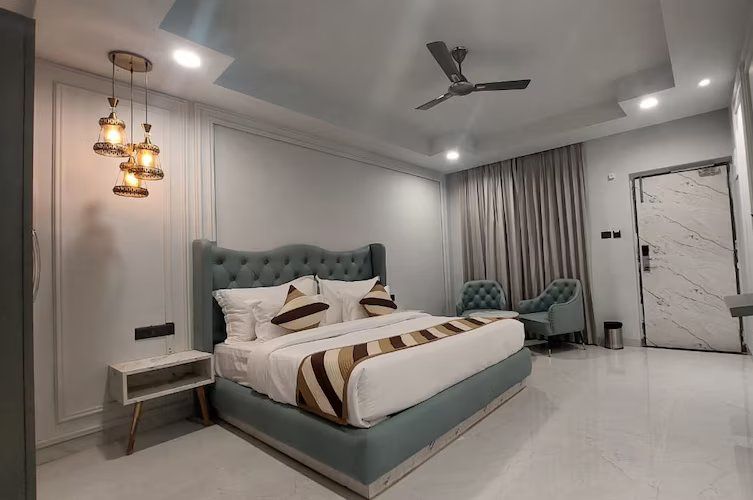 Super Deluxe Room